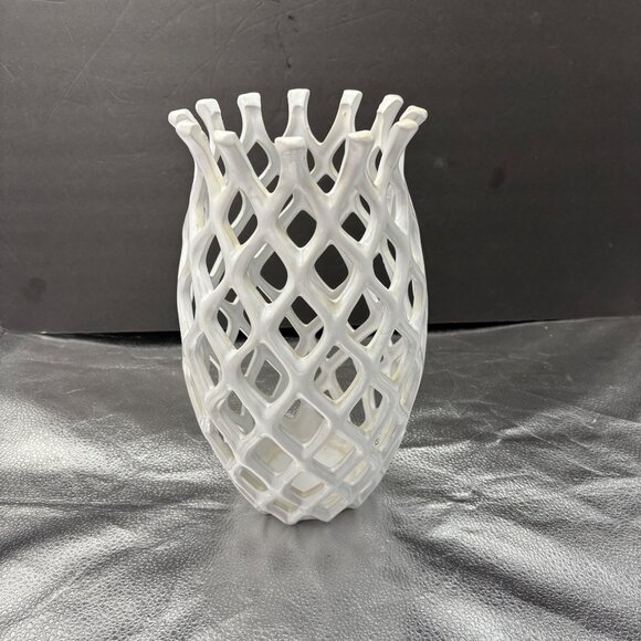 Lattice Design Vase White Ceramic Oen Weave 12” Tall Boho Hippie Cottagecore‎ - Picture 8 of 10